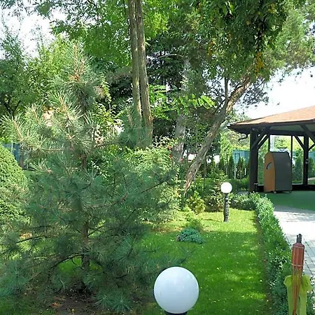 Hotel Baneasa Parc Bucharest