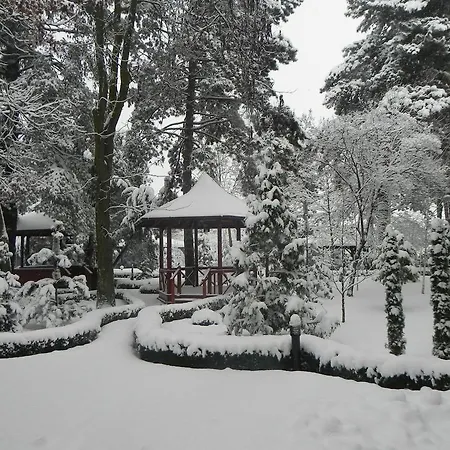 Hotel Baneasa Parc