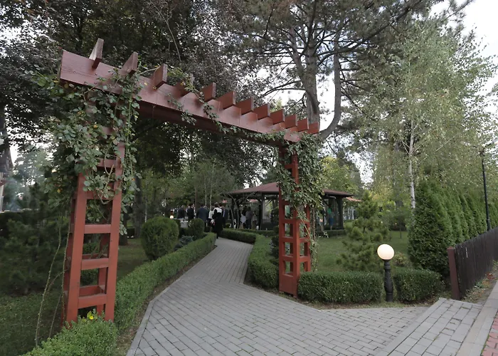 ホテル Baneasa Parc 3*