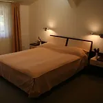 Hotel Baneasa Parc
